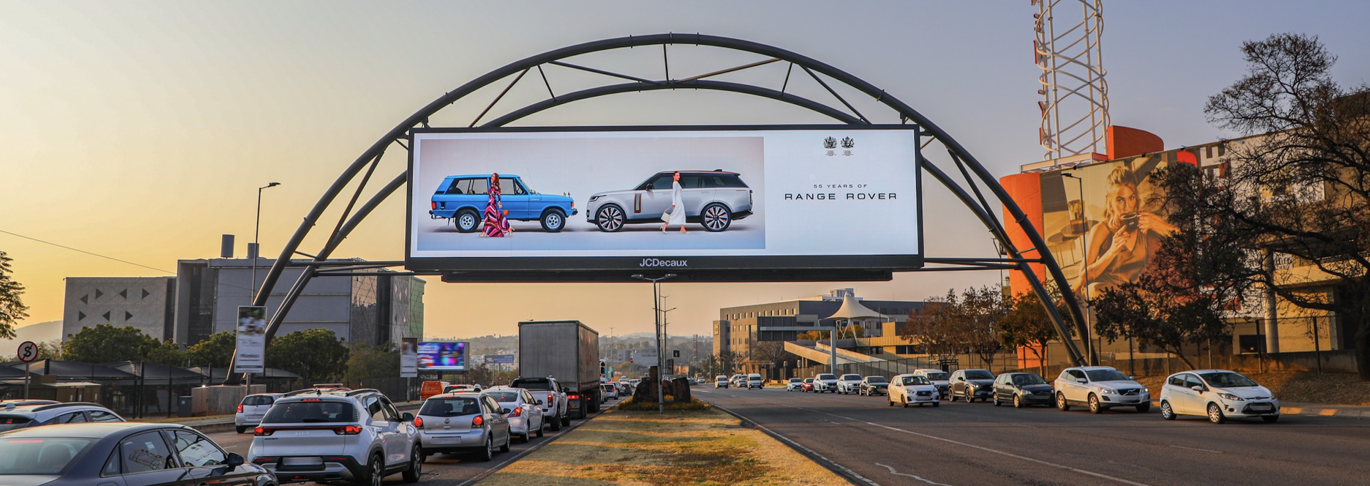 JCDecaux — hero